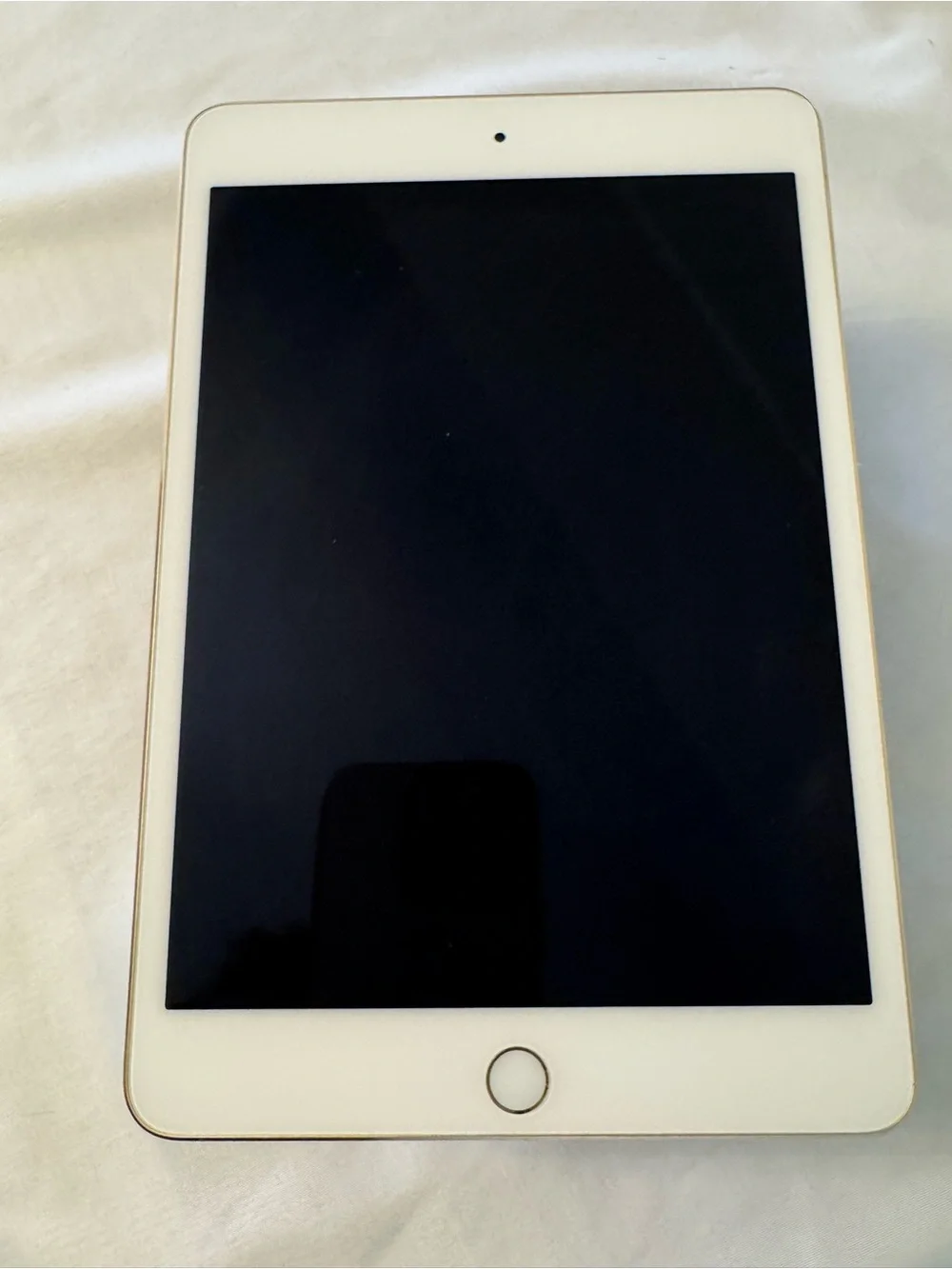 Apple iPad mini 4 (Rose Gold) - Compact Tablet with Touch ID
